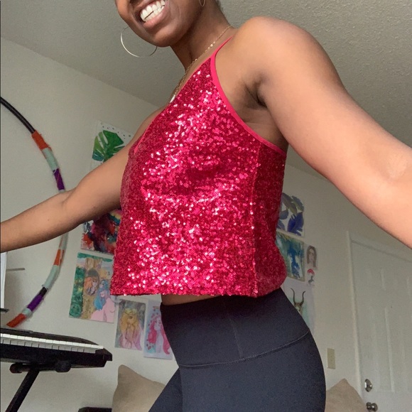 ❌SOLD❌/ Express X Olivia Culpo Sequin Top Sz S - Picture 3 of 14